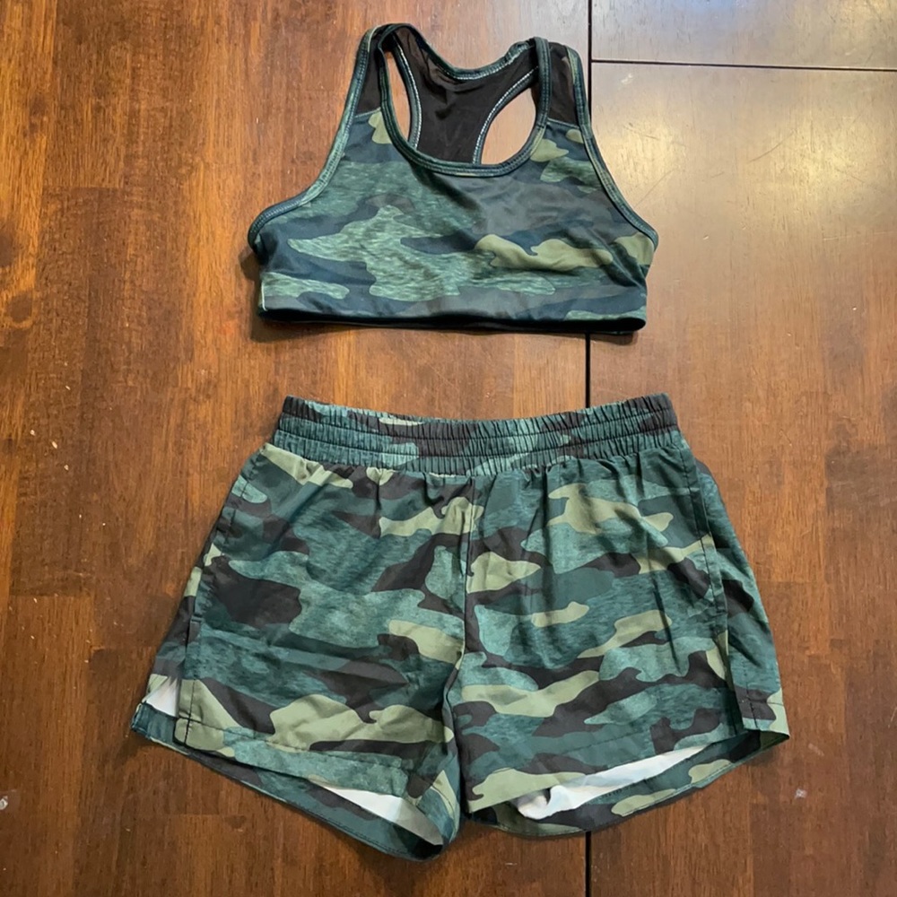 Girls Old navy athletic set